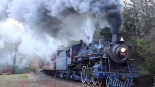 Steam locomotive Reading & Northern #425 storms west towards Minersville, PA with a Santa excursion