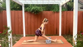 10 beginner Yoga Poses & Stretches I do as a Dancer!