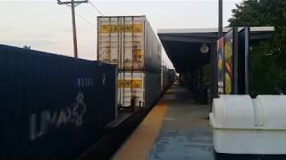 Eastbound CSX intermodal Double Stack/TOFC passing Roselle Park