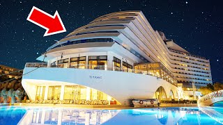 🚢 Я останавливалась в самом большом корабле-отеле в мире 🛏️ Titanic Beach Lara Travel Vlog