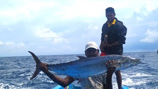 MONSTER KING FISH CATCHING AT DEEP SEA//AMAZING FISHING SKILL