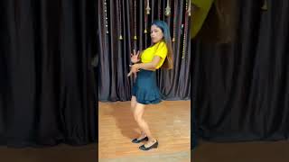 Mud Mud Ke Dance💃Cover | Jaqueline F | Tonny Kakkar | Neha Kakkar #shorts#mudmudke#trending#viral