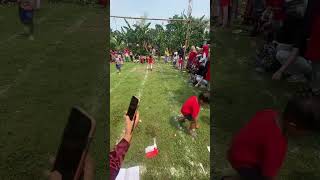 Keseruan lomba 17-an, Lomba Memindahkan Bendera! 🇮🇩🥳 #shortvideo #17agustus #viralvideo