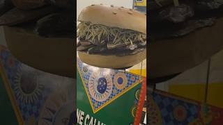 World,s biggest burgers #shorts#shortsviral #Giant burgers