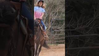 video for@equestrian.edits21 to react to! Btw I am in the blue to pink shirt #horse  #horses