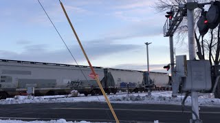 CP 6306 South Soo Northfield dropping off cars for Progressive Rail in Rosemount (1/27/21)