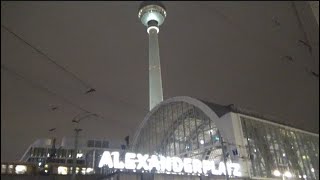 Mystisch am Bahnhof Alexanderplatz & Bahnhof Friedrichstraße im November 2024  -  AL  # 255/011/024