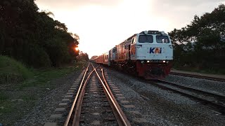 Hunting Kereta Santuy di Kiaracondong