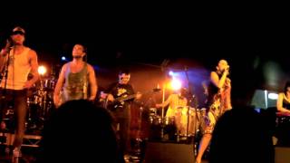 Son Veneno and Merenia Gillies live at Bluesfest Byron Bay 2009