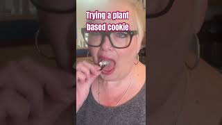 Trying a plant-based cookie #funny #wfpb