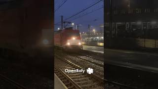 12/2023 - Passage d’une Traxx E186 DB Cargo en Gare de Dax.