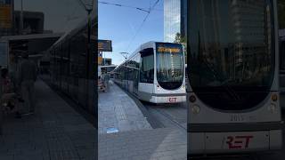 RET tram lijn 25 vertrekt van Rotterdam Centraal