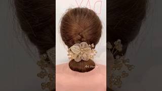 Charming Hairstyle With Flower Hair Clip 💙