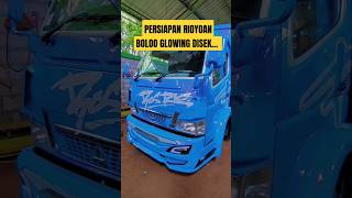 persiapan rioyoan boloo #trukindonesia #trukcabe #trukmania #trukmodifikasi #trukoleng #fuso #truk