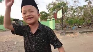 ZIARAH KUBUR TRADISI LEBARAN/IDUL FITRI