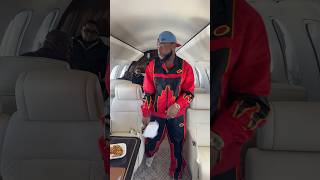 Davido & Chioma: Davido Having fun in Private Jet ,I will never be Poor.#shorts #shortsfeed #davido