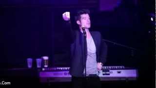 "LOST WITHOUT YOU" Robin Thicke (live) (CHICAGO)