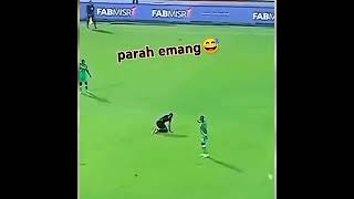 detik detik wasit jatuh kenak bola #shorts