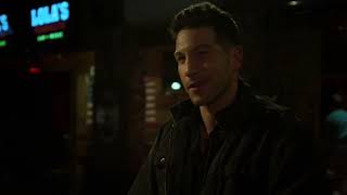 Beth Quinn invita Frank a casa sua | The Punisher: Stagione 2 - Episodio 1 (ITA)