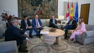 Encuentro oficial de García-Page con Paco Núñez, presidente del PP de CLM