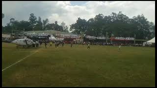 Watch how Governor Johnson Sakaja lands at Mumias Complex for the Cleo Malala finals