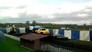 Monster Truck vs Polonez