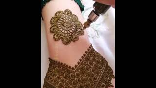 Mehndi  lagana howa ab or b asan new method of  mehndi