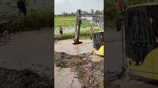 👆 Excavator Matador Shantui Vs. Deep Water In Canal Part 152