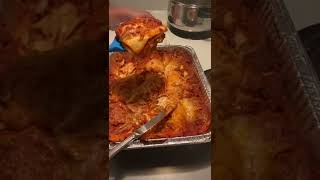 Lasagna, comfort food/#Lasagnawithmeatsauceand4cheezes/#shorts