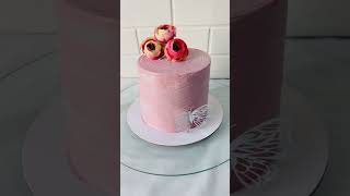 Tall cake #shorts #cake #cakedecorating #cakeideas #trending #viralvideo