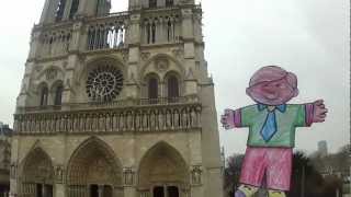 Stanley at Notre Dame de Paris