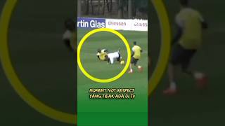 Begini kalo baperan mungkin ya🔥#shortvideo #youtube #sepakbola