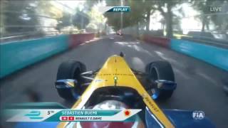 London2016 Race 1 Finish Buemi Crashes into Bird