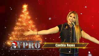 Cynthia Reyes presentando Video Navideño AVPRO 2022