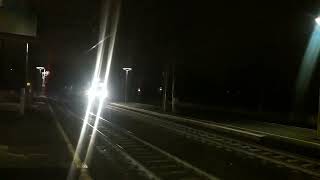 Treno Intercity nella notte