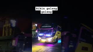 sepi sepi lihat yg glowing #bus #trending