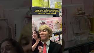 #memes #shorts #humor Professora na sua folga comprando perfumes no Paraguai. Se inscreva! Ajude