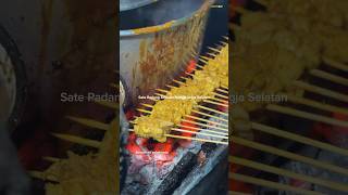 Sate Padang Ajo Buyuang andalan warga Jogja Selatan ! #kulinerjogja #shorts #ngeshortsbareng