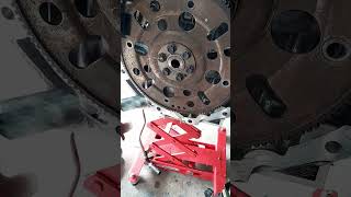 # Nissan Sentra E20 fly wheel bolts removal