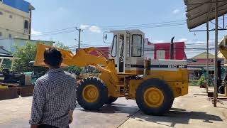 Wheel loader Komatsu 510 testing