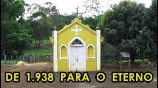 Uma capela onde os familiares deixaram sua história