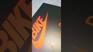 UNBOXING NIGEl SYLVESTER JORDAN 4 RM "BIKE AIR" 🔥🔥🔥🚲 #sneakers #jordan #bike #fypシ゚viral #fyp #nike