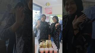 Jumat Barokah Makan dan Minuman Gratis untuk Pemohon Imigrasi Tanjungpinang #kemenkumhamkepri