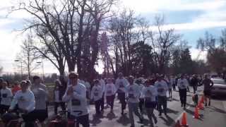 Denver Turkey Trot - Washington Wash Park - More CowBell Band Playing - 2013-11-28 TTrot13