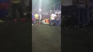 Hombre muere durante un partido de fútbol en canchas de Coopefa