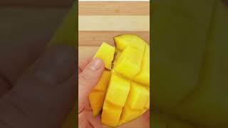 Mango cutting 😋🥭