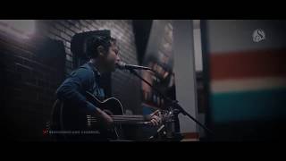 Fourtwnty - Aku Tenang  Cover by Felix Irawan #fourtwnty