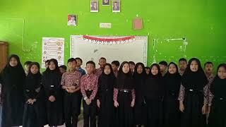 Persembahan kelas IV Bung Tomo Memperingati Hari Guru "Terimakasih Guruku"