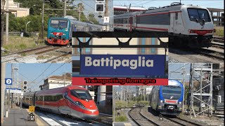 TRENI MATTUTINI DI INIZIO AGOSTO NELLA STAZIONE DI BATTIPAGLIA