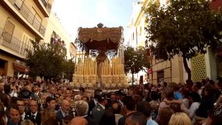 Macarena por calle Feria. Calidad HD